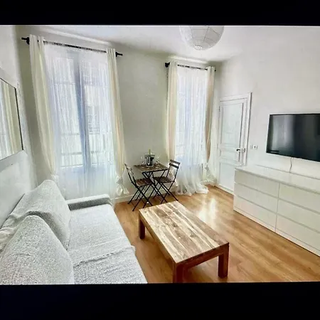Cute One Bedroom In Le Marais Apartment Paris
