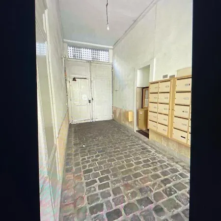 Cute One Bedroom In Le Marais *