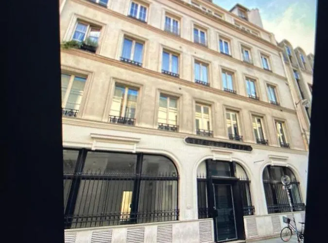 Cute One Bedroom In Le Marais * Париж